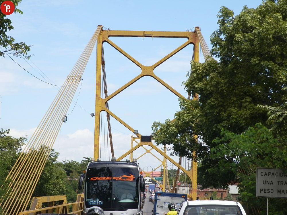 Nuevo decreto que restringe la movilidad de vehículos y personas en las vías de acceso a los municipios de Cundinamarca